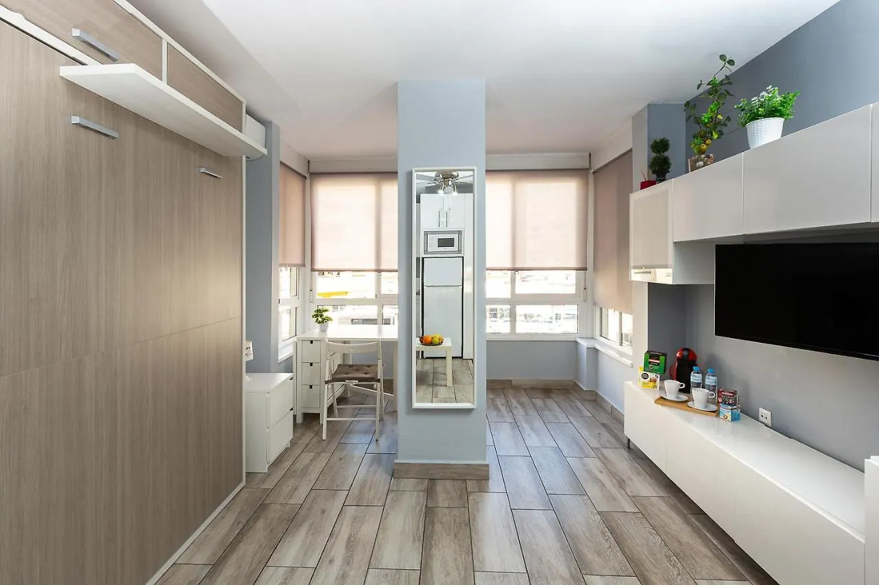 Piscinas - Wifi - Fire Stick Amazon - 10 Min Playa - 5 Min Centro - Recien Reformado Apartment Torremolinos