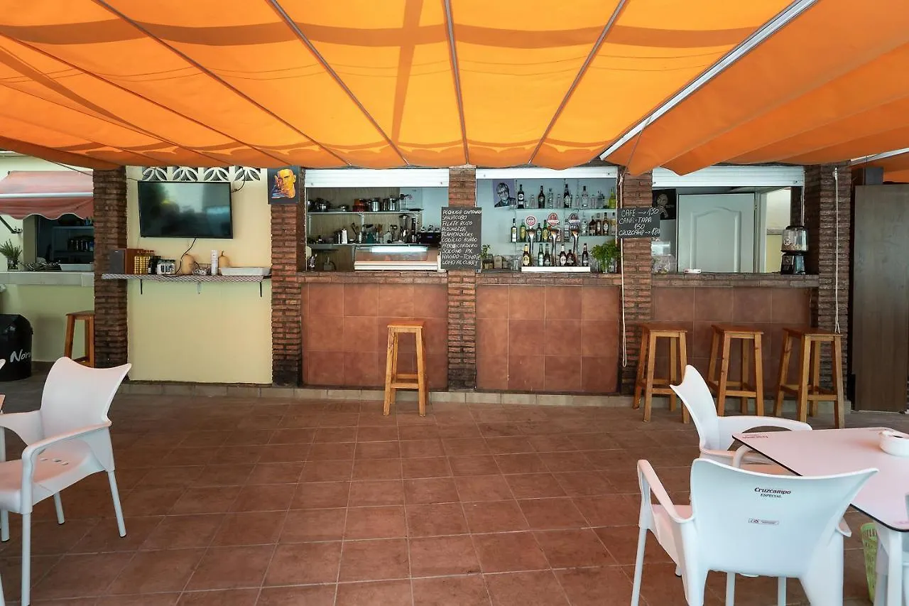 Piscinas - Wifi - Fire Stick Amazon - 10 Min Playa - 5 Min Centro - Recien Reformado Apartment Torremolinos